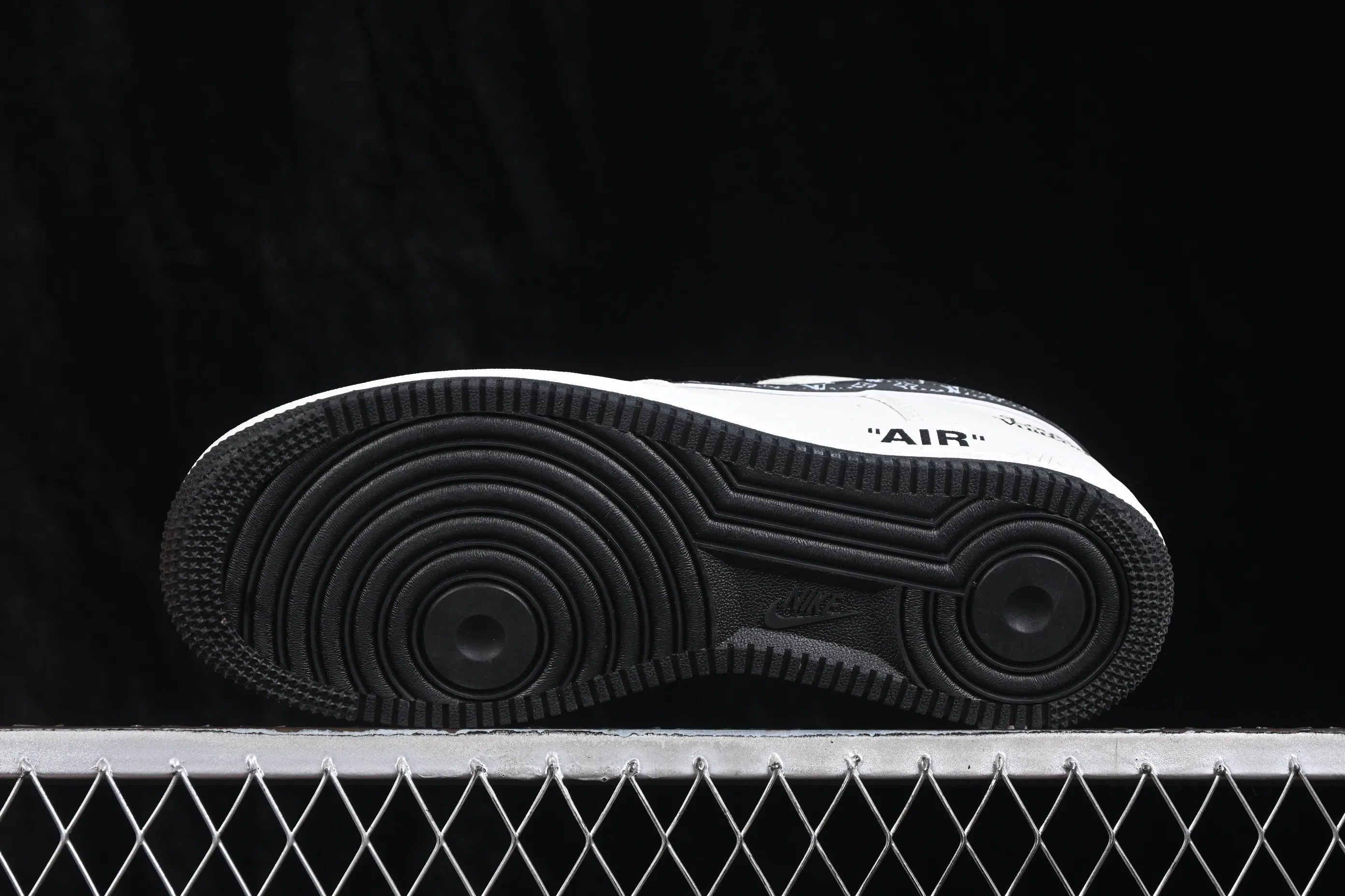 All categories Nk Air Force 1 Air Force series Nk Air Force 1 Low Air Force low-top Nike Air Force 1'07 Low joint model Air Force 1 low-top casual sneakers WY0655-104